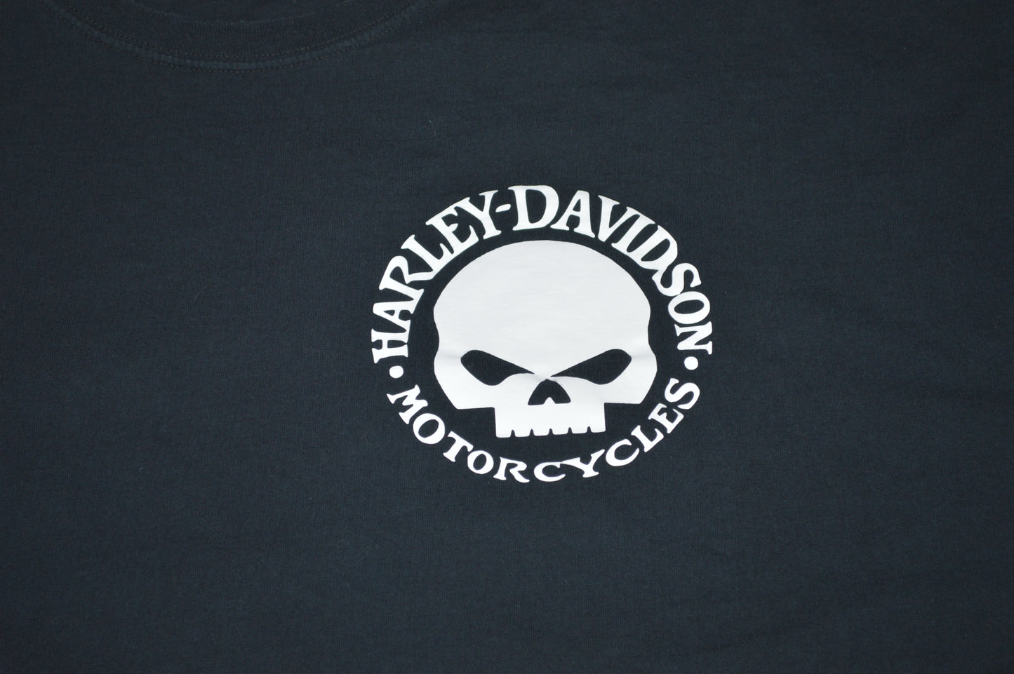 Vintage Harley Davidson Bootleg T-shirt Never Underestimate An Old Man With A Motorcycle.
