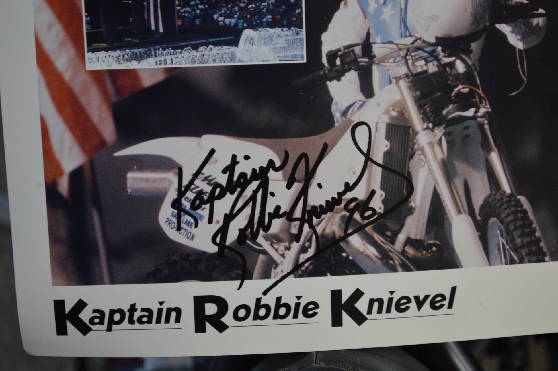 Kaptain Robbie Knievel Autographed Photo Caesars Palace 1996