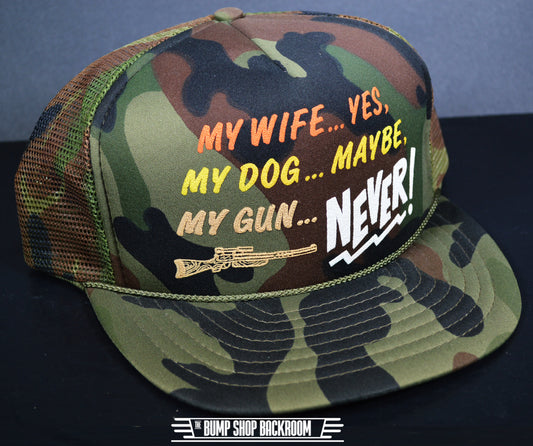 Vintage Wife Dog Gun Camo Snapback Hat 1980s.